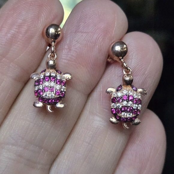 Ruby & white topaz Sterling & gold turtle earnings - Picture 10 of 13